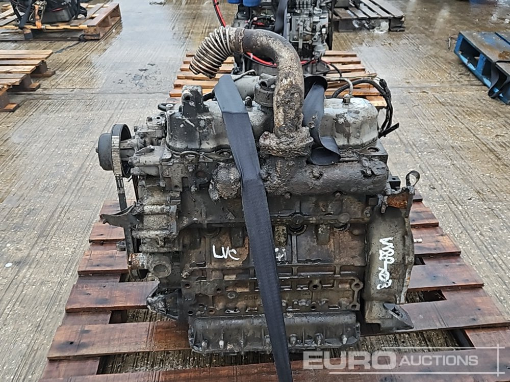 Kubota 4 Cylinder Engine - Engine: picture 4 Kubota 4 Cylinder Engine - Engine: picture 4