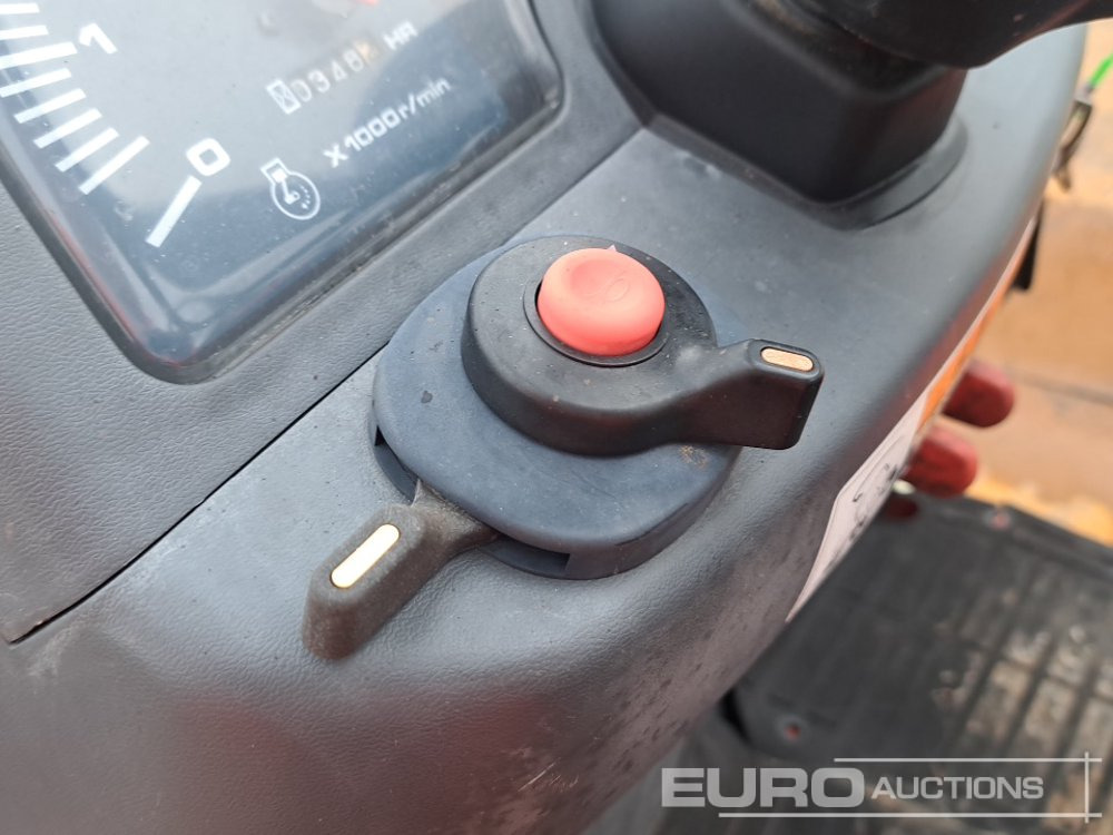 Compact tractor Kubota GB200: picture 30