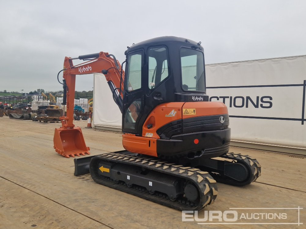 Kubota U55-4 - Mini excavator: picture 3 Kubota U55-4 - Mini excavator: picture 3