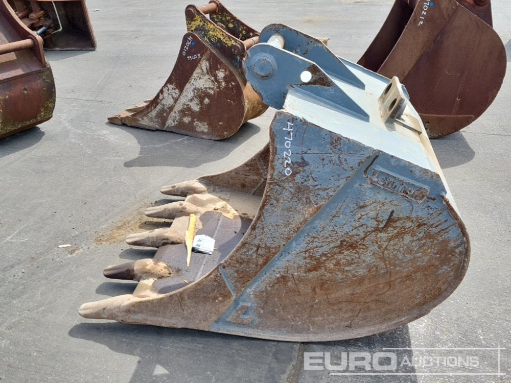Lehnhoff 46" Digging Bucket to suit Dedicated QH - Bucket: picture 2 Lehnhoff 46" Digging Bucket to suit Dedicated QH - Bucket: picture 2