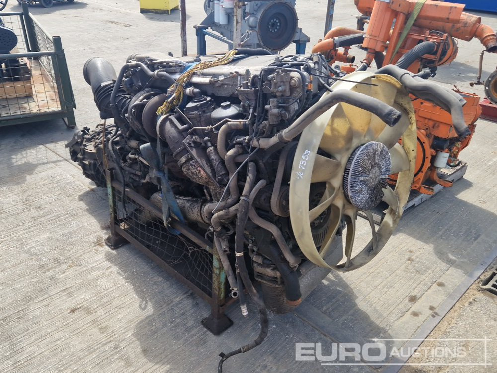 MAN 6 Cylinder Engine, Gearbox - Engine: picture 1 MAN 6 Cylinder Engine, Gearbox - Engine: picture 1