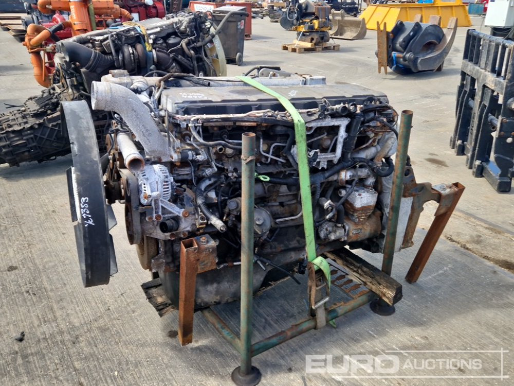 MAN 6 Cylinder Engine - Engine: picture 1 MAN 6 Cylinder Engine - Engine: picture 1