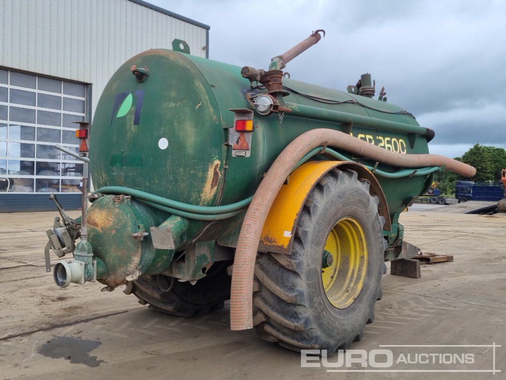 Major LGP2600 - Farm trailer: picture 5 Major LGP2600 - Farm trailer: picture 5