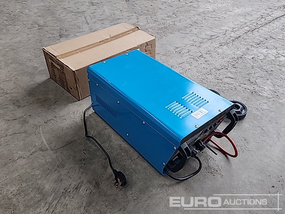 Maranello 530 12/24 Volt Battery Charger & Neilsen 3500W Power Inverter (2 of) - Workshop equipment: picture 2 Maranello 530 12/24 Volt Battery Charger & Neilsen 3500W Power Inverter (2 of) - Workshop equipment: picture 2