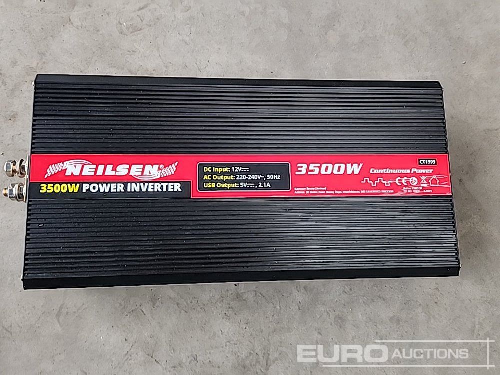 Workshop equipment Maranello 530 12/24 Volt Battery Charger & Neilsen 3500W Power Inverter (2 of): picture 20 Workshop equipment Maranello 530 12/24 Volt Battery Charger & Neilsen 3500W Power Inverter (2 of): picture 20