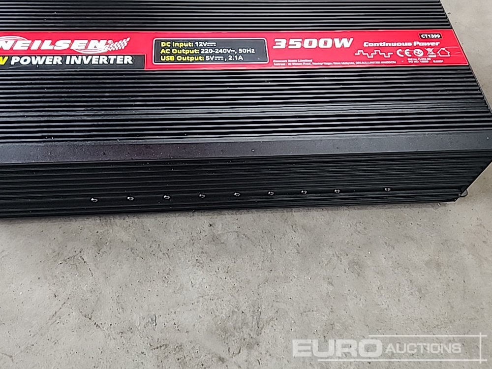 Workshop equipment Maranello 530 12/24 Volt Battery Charger & Neilsen 3500W Power Inverter (2 of): picture 21 Workshop equipment Maranello 530 12/24 Volt Battery Charger & Neilsen 3500W Power Inverter (2 of): picture 21