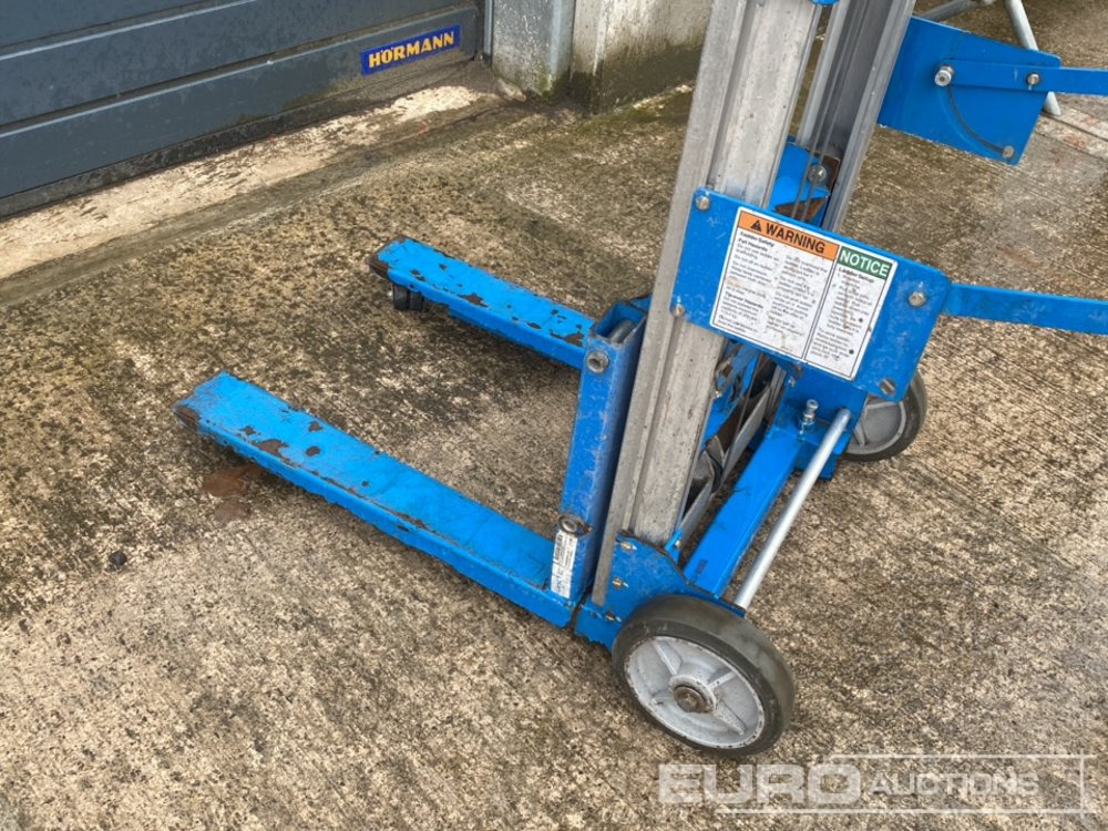 2017 Genie GL-8 - Material handling equipment: picture 3 2017 Genie GL-8 - Material handling equipment: picture 3