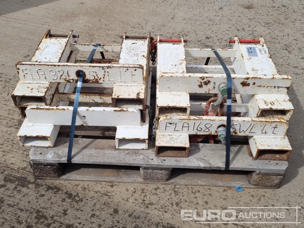 Crane Attachment to suit Forklift (6 of) - Material handling equipment: picture 3 Crane Attachment to suit Forklift (6 of) - Material handling equipment: picture 3