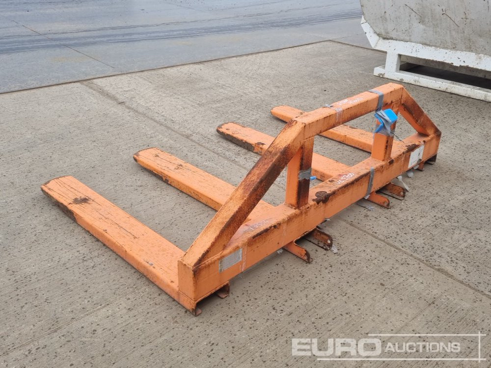 Double Pallet Handler to suit Forklift - Material handling equipment: picture 3 Double Pallet Handler to suit Forklift - Material handling equipment: picture 3