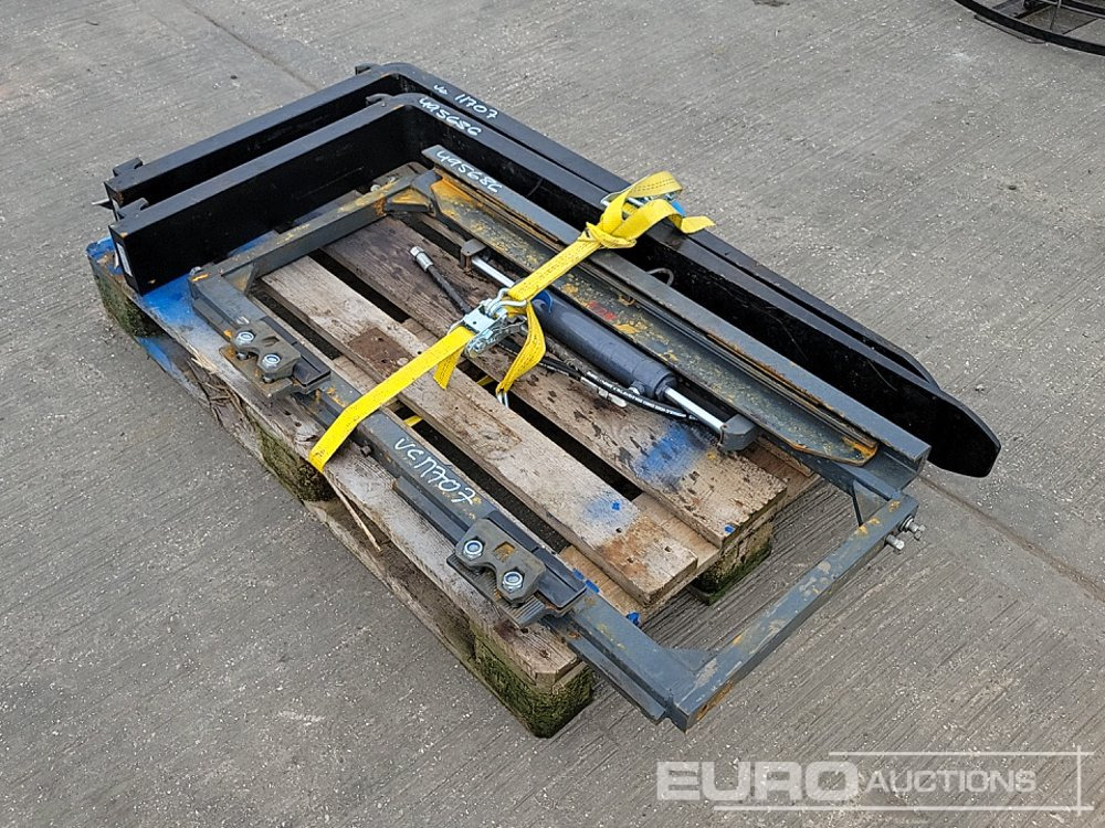 Hydraulic Fork Frame & Forks to suit Forklift - Material handling equipment: picture 1 Hydraulic Fork Frame & Forks to suit Forklift - Material handling equipment: picture 1