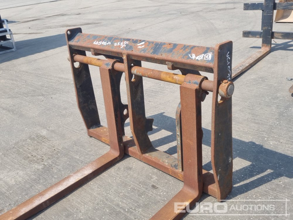 Material handling equipment JCB Fork Frame & Forks to suit Telehandler: picture 11