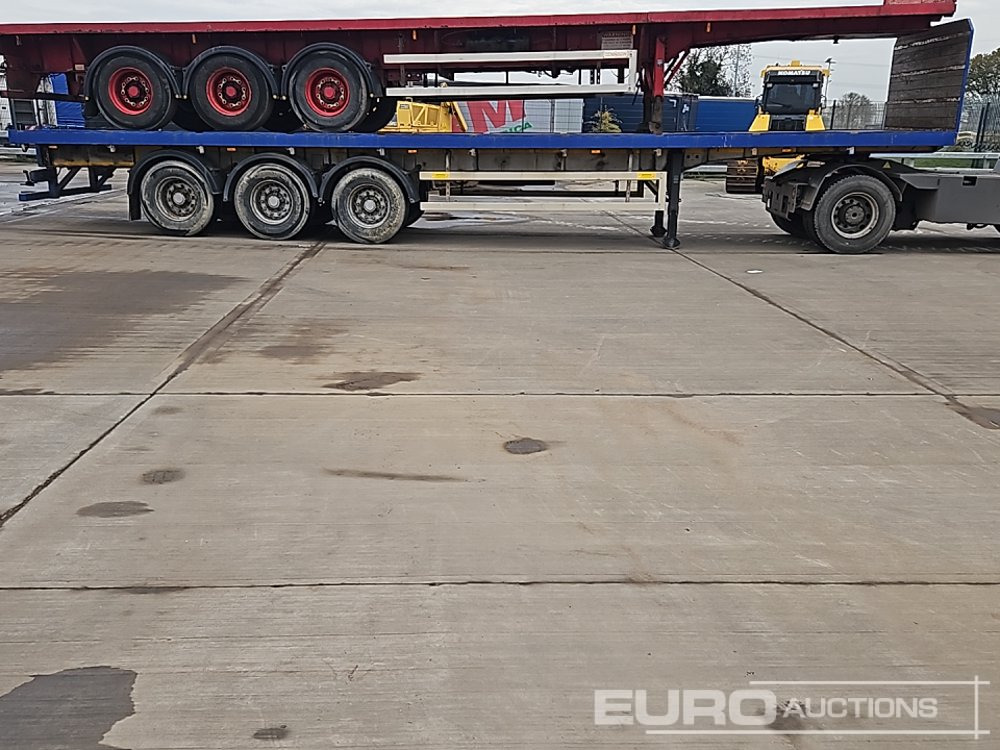 Dropside/ Flatbed semi-trailer Montracon Tri Axle Flat Bed Trailer: picture 6