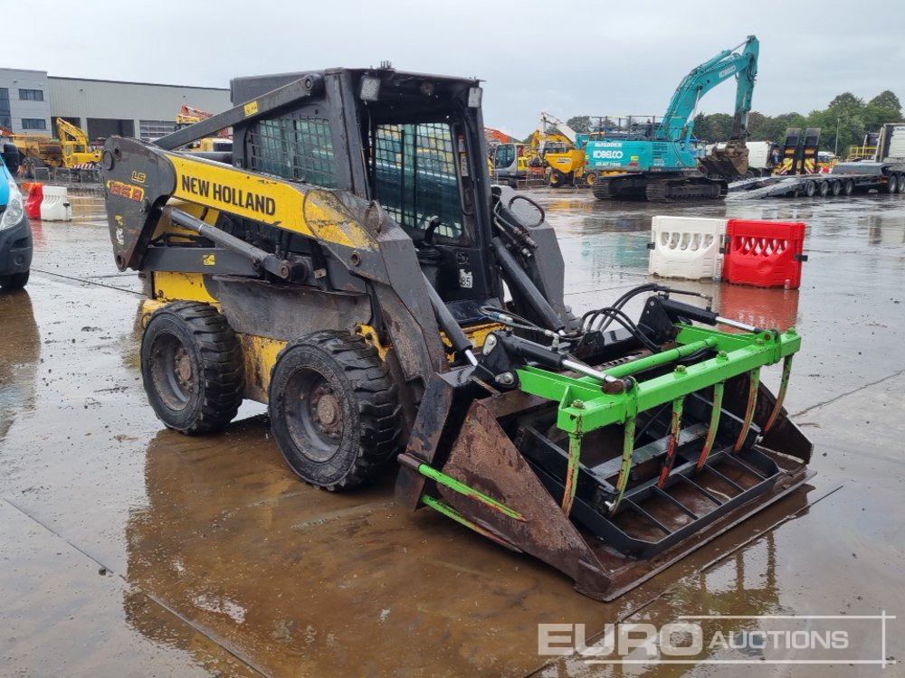 Skid steer loader New Holland LS185B: picture 7