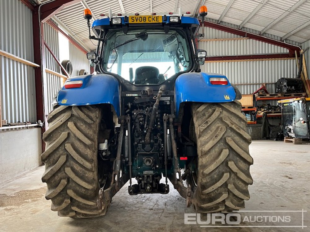 New Holland T7030 - Farm tractor: picture 3 New Holland T7030 - Farm tractor: picture 3