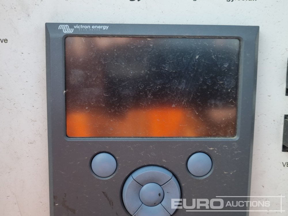 Construction equipment Off Grid 400 Volt Battery Bank Canopy (No Batteries) (Spares): picture 16