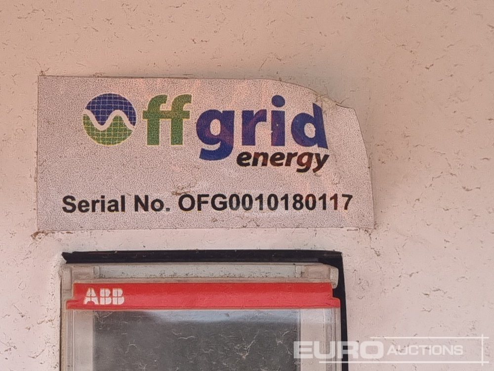 Construction equipment Off Grid 400 Volt Battery Bank Canopy (No Batteries) (Spares): picture 17