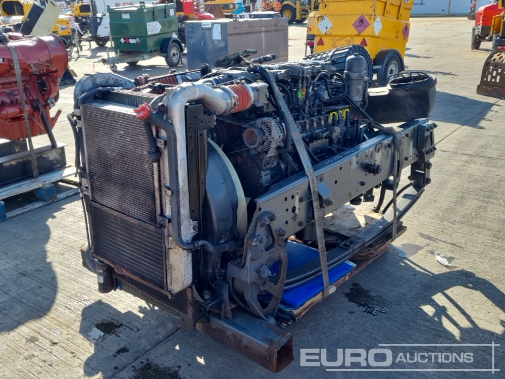 Paccar 6 Cylinder Engine - Engine: picture 1 Paccar 6 Cylinder Engine - Engine: picture 1