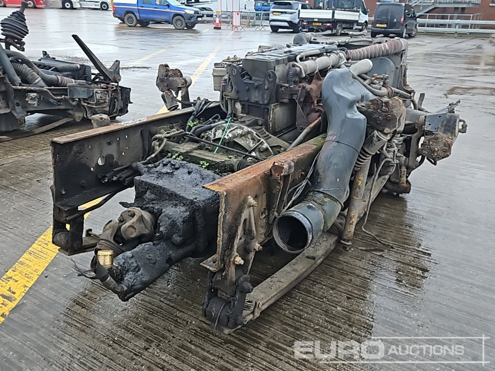 Renault 6 Cylinder Powerpack - Engine: picture 1 Renault 6 Cylinder Powerpack - Engine: picture 1