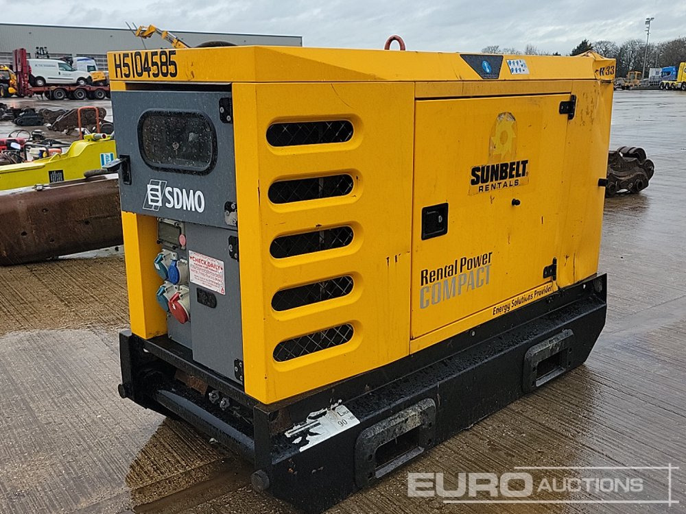 SDMO R33 - Generator set: picture 1 SDMO R33 - Generator set: picture 1