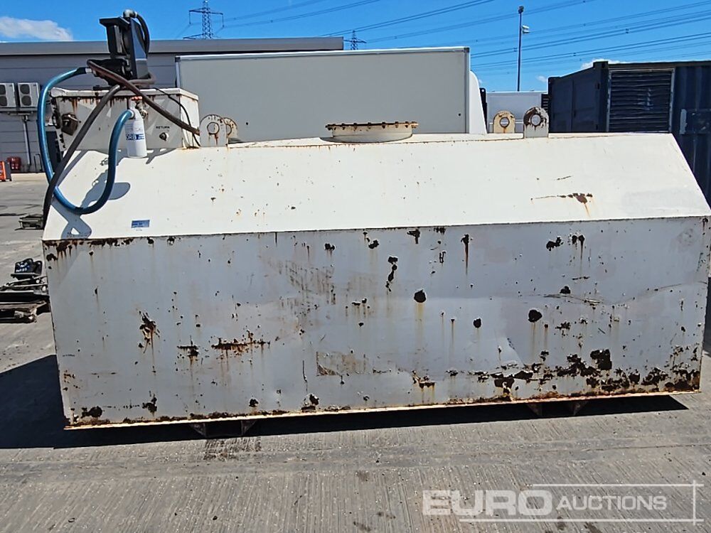 Static Bunded Fuel Bowser, Electric Pump, Flow Meter - Storage tank: picture 2 Static Bunded Fuel Bowser, Electric Pump, Flow Meter - Storage tank: picture 2