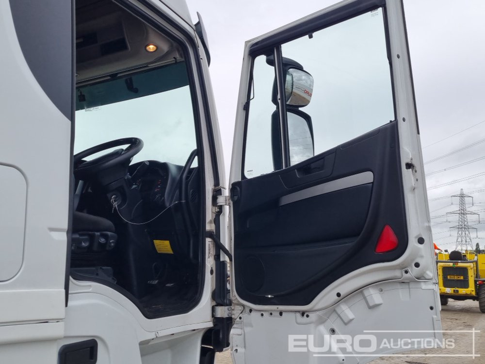 Tractor unit 2020 Iveco Stralis 460: picture 25