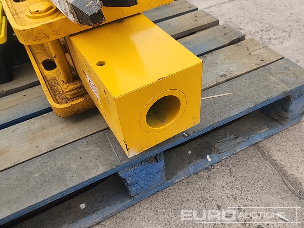 Hydraulic hammer Unused 2025 BLK 680: picture 8
