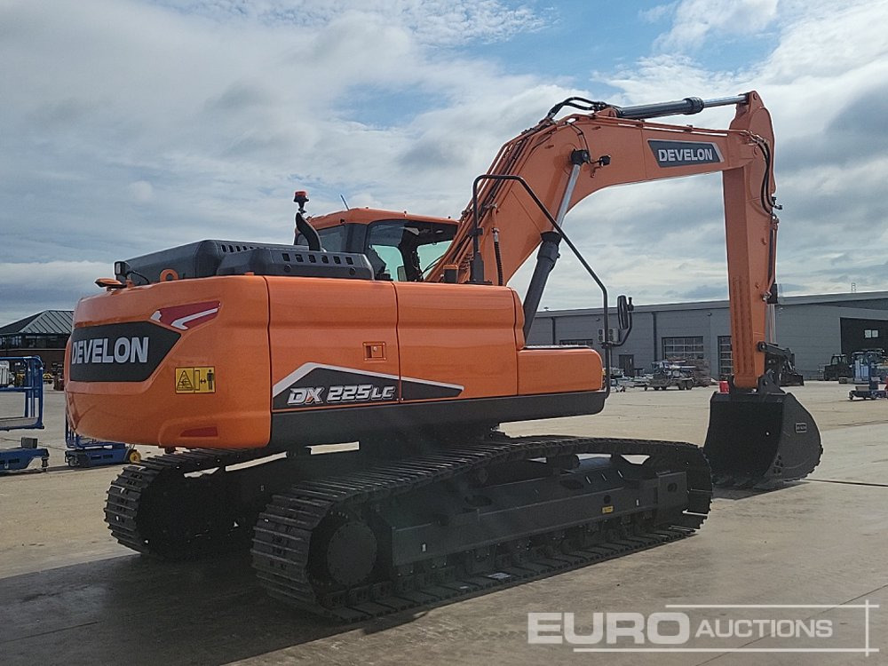 Unused 2025 Develon DX225LC-7M - Crawler excavator: picture 5 Unused 2025 Develon DX225LC-7M - Crawler excavator: picture 5