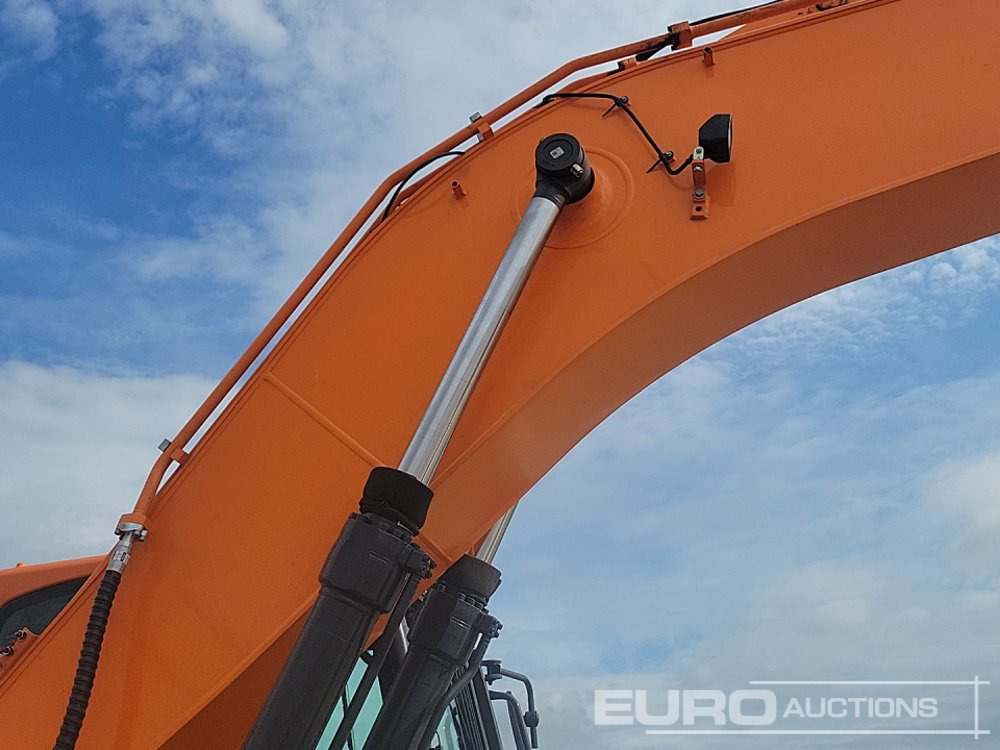 Crawler excavator Unused 2025 Develon DX225LC-7M: picture 31