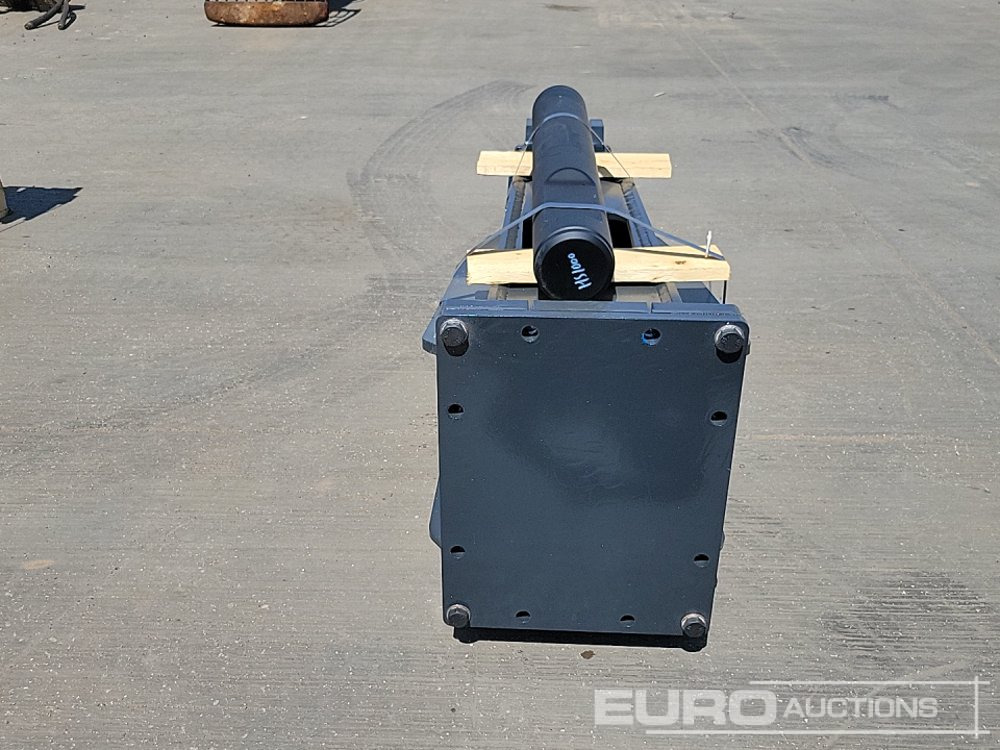 Unused 2025 Mustang HM1500 - Hydraulic hammer: picture 4 Unused 2025 Mustang HM1500 - Hydraulic hammer: picture 4