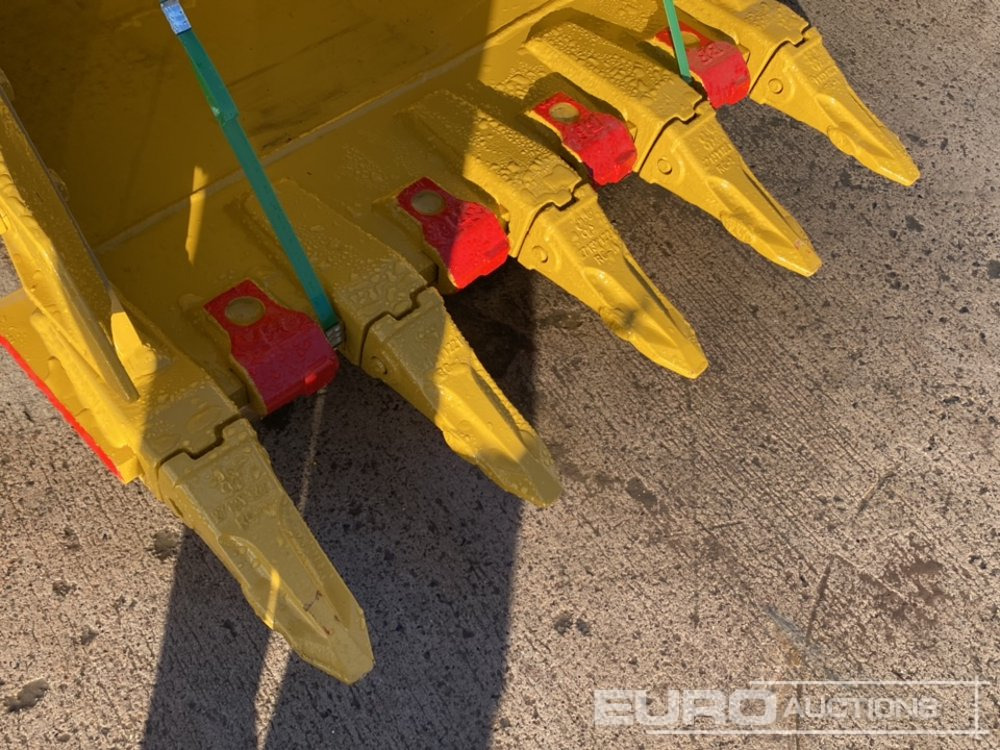 Unused 2025 TOFT 36" Digging Bucket to suit CAT 315 - Bucket: picture 5 Unused 2025 TOFT 36" Digging Bucket to suit CAT 315 - Bucket: picture 5