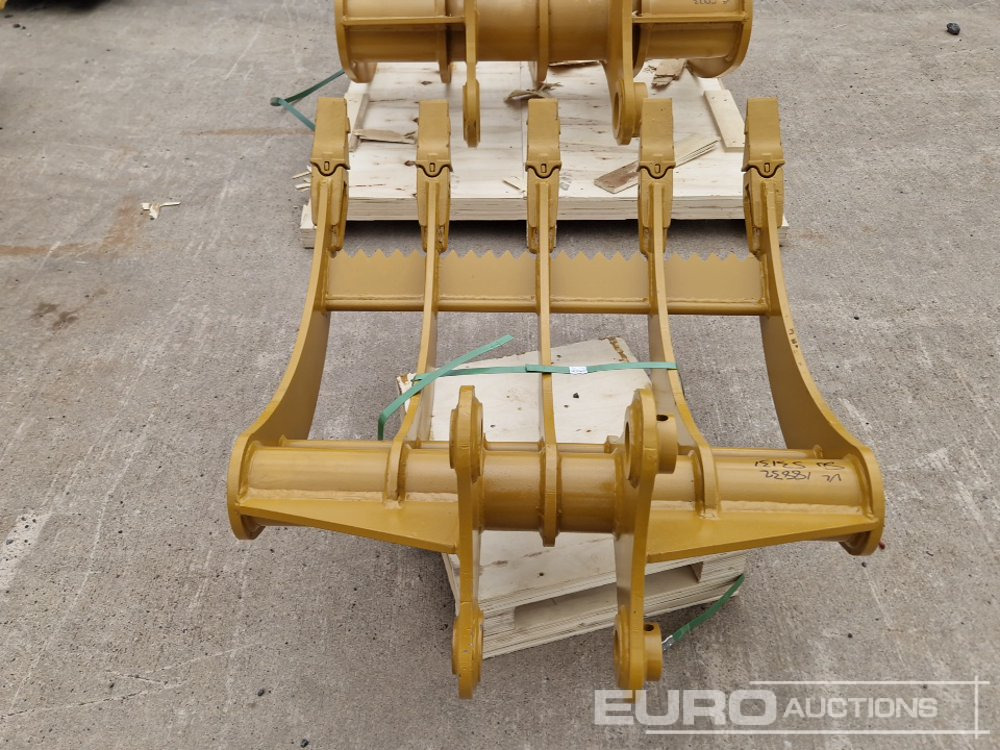 Unused 2025 Toft 04R - Bucket: picture 4 Unused 2025 Toft 04R - Bucket: picture 4