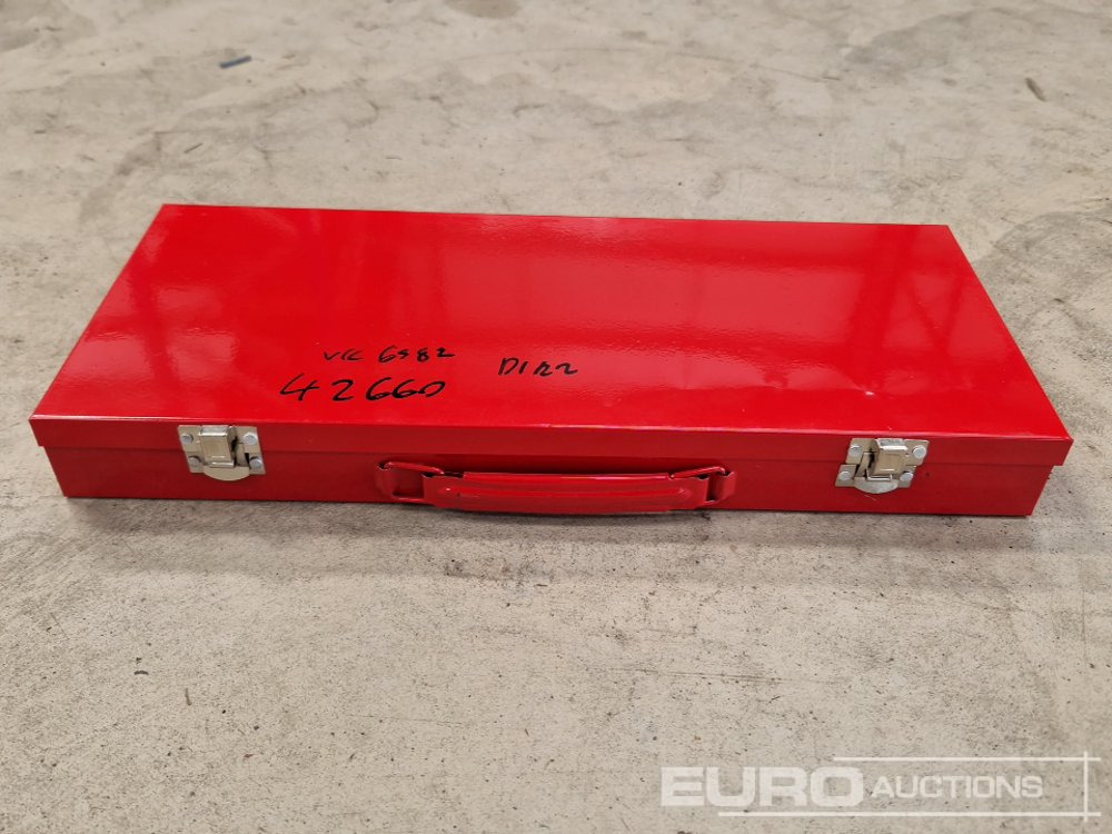 Workshop equipment Unused 35 Piece 1/2" Drive Air Impact Socket Set, Steel Case: picture 8