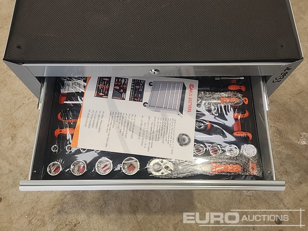 Unused 5 Drawer Tool Box & Tools - Workshop equipment: picture 5 Unused 5 Drawer Tool Box & Tools - Workshop equipment: picture 5