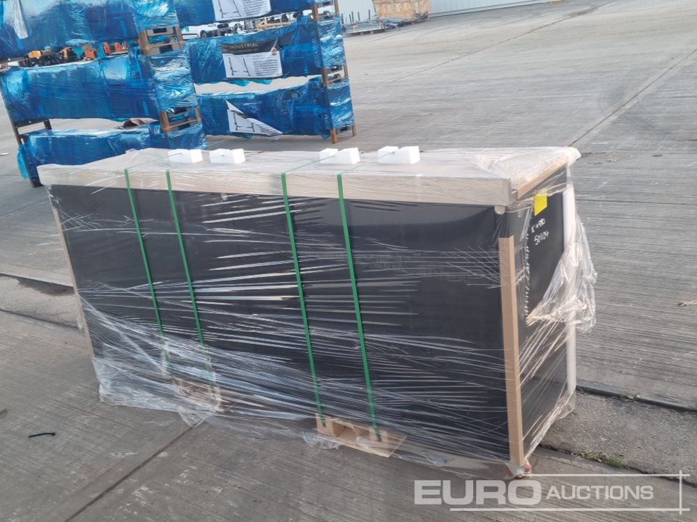 Unused 7' Stainless Steel Toolbox, 20 Drawers - Construction equipment: picture 4 Unused 7' Stainless Steel Toolbox, 20 Drawers - Construction equipment: picture 4