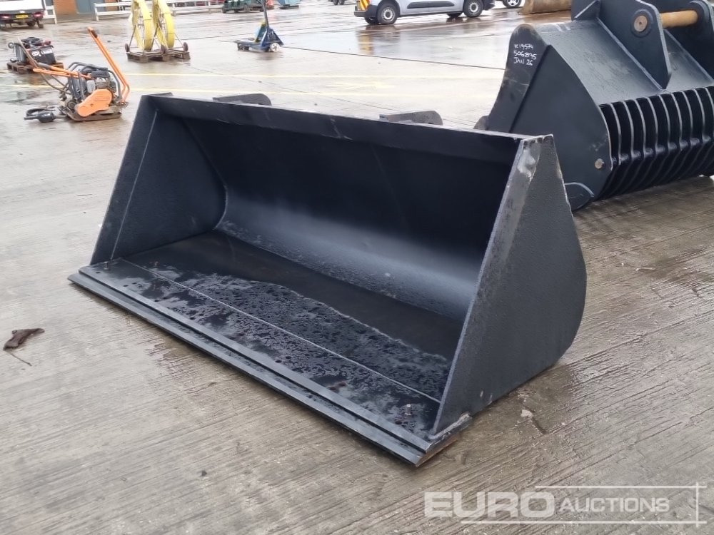 Unused 90" Loading Bucket to suit Telehandler - Bucket: picture 1 Unused 90" Loading Bucket to suit Telehandler - Bucket: picture 1