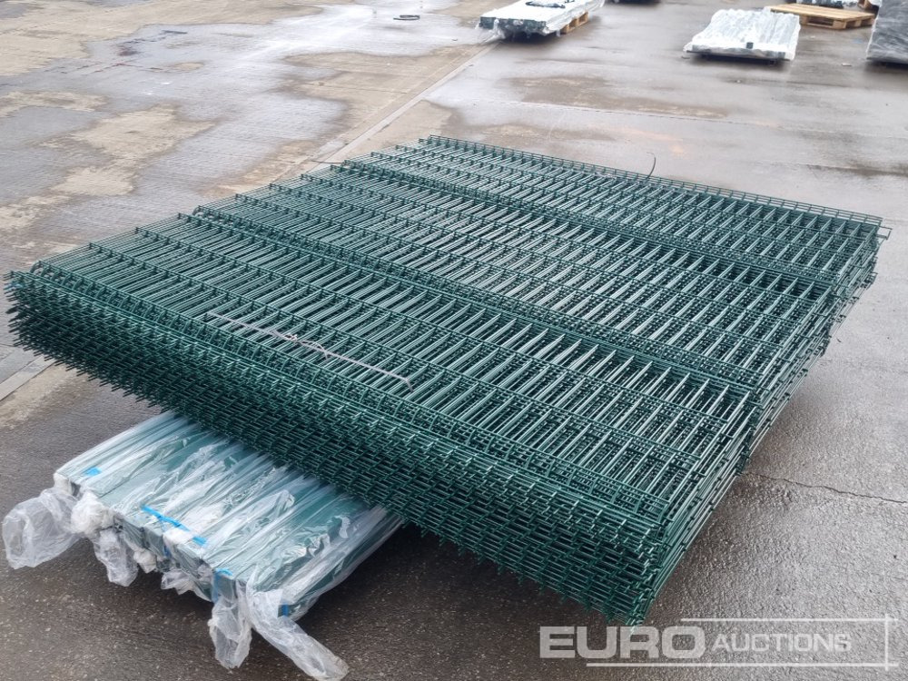 Construction equipment Unused Galvanised & Powder Coated Heavy Duty (5mm) Wire Mesh Fencing, 25 x H2.4m x W2.2m Panels, 26 x 60mm x 60mm x3m Posts, with Fittings (Green): picture 22
