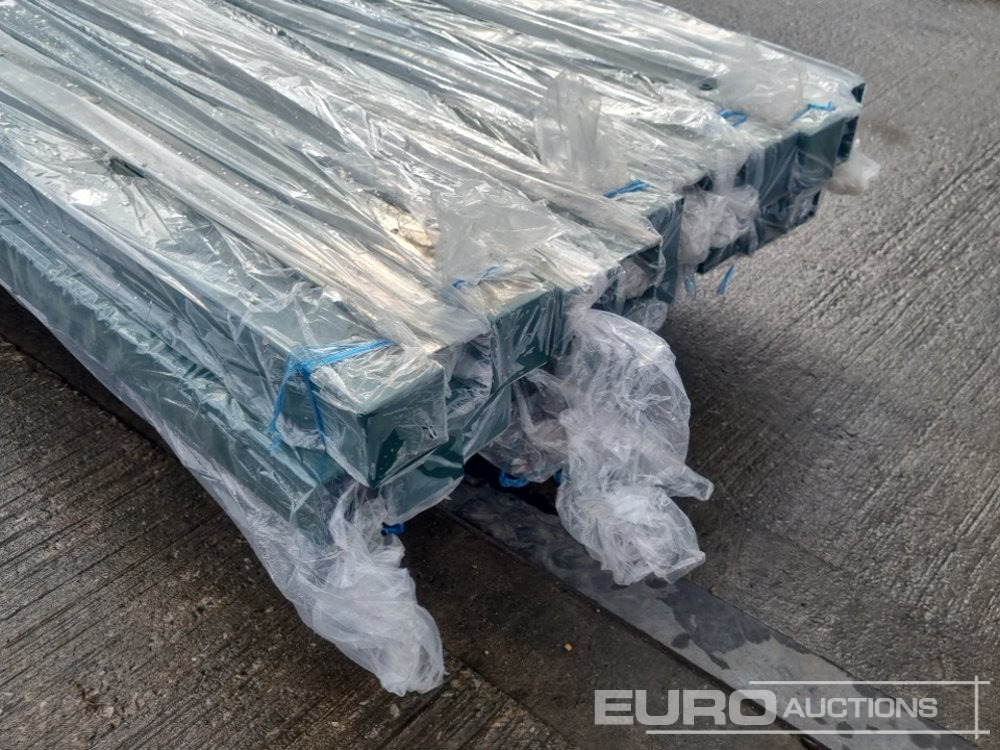 Construction equipment Unused Galvanised & Powder Coated Heavy Duty (5mm) Wire Mesh Fencing, 25 x H2.4m x W2.2m Panels, 26 x 60mm x 60mm x3m Posts, with Fittings (Green): picture 11
