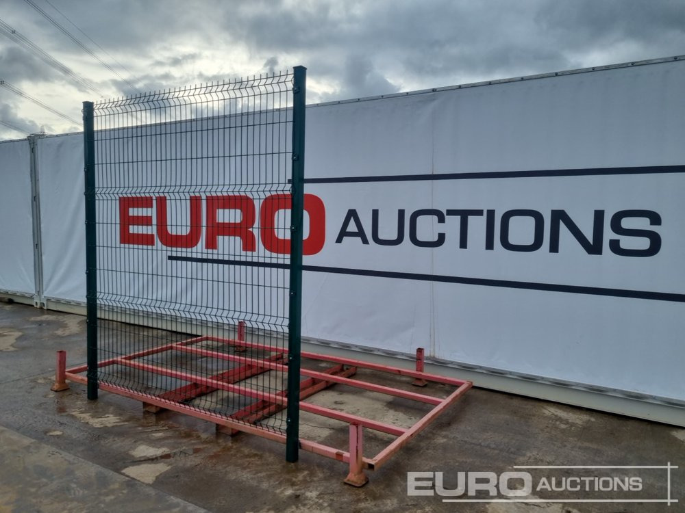 Unused Galvanised & Powder Coated Heavy Duty (5mm) Wire Mesh Fencing, 25 x H2.4m x W2.2m Panels, 26 x 60mm x 60mm x3m Posts, with Fittings (Green) - Construction equipment: picture 3 Unused Galvanised & Powder Coated Heavy Duty (5mm) Wire Mesh Fencing, 25 x H2.4m x W2.2m Panels, 26 x 60mm x 60mm x3m Posts, with Fittings (Green) - Construction equipment: picture 3