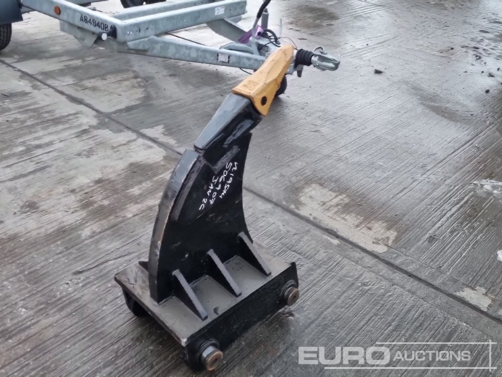 Unused Ripper 65mm Pin to suit 13 Ton Excavator - Bucket: picture 5 Unused Ripper 65mm Pin to suit 13 Ton Excavator - Bucket: picture 5