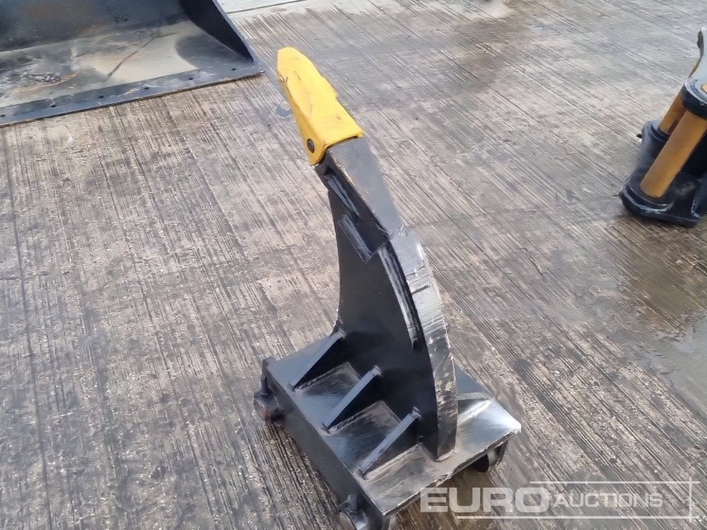Unused Ripper 65mm Pin to suit 13 Ton Excavator - Bucket: picture 3 Unused Ripper 65mm Pin to suit 13 Ton Excavator - Bucket: picture 3
