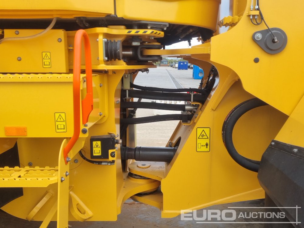 Wheel loader Unused Volvo L150H: picture 27
