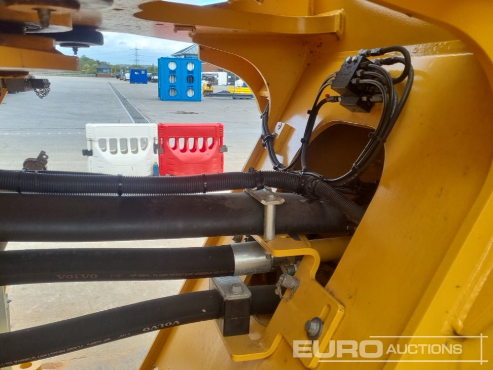 Wheel loader Unused Volvo L150H: picture 29
