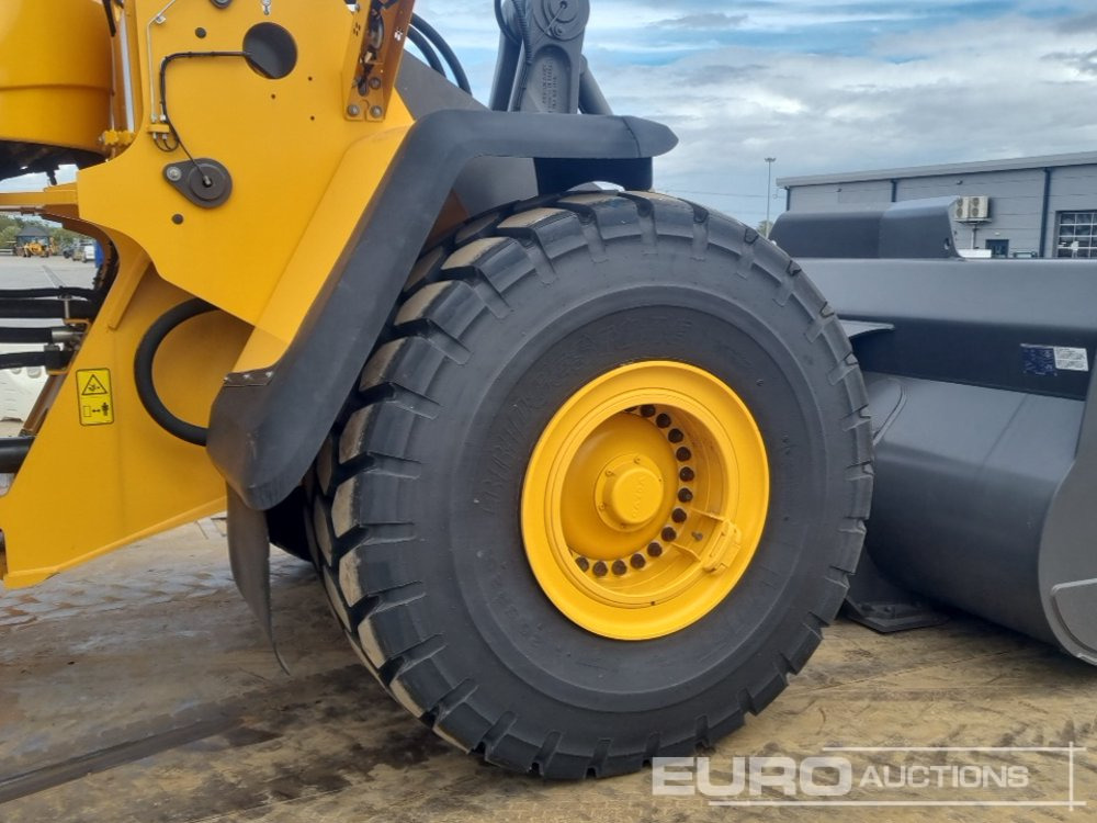 Wheel loader Unused Volvo L150H: picture 12