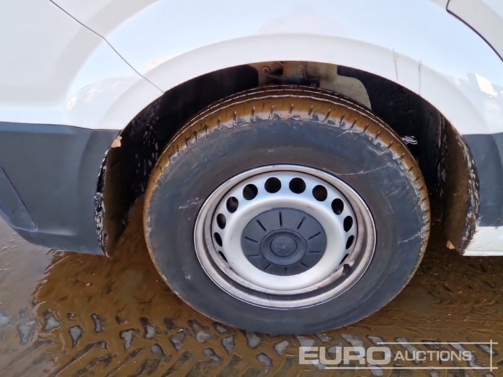 Van 2019 Volkswagen Crafter CR35: picture 9