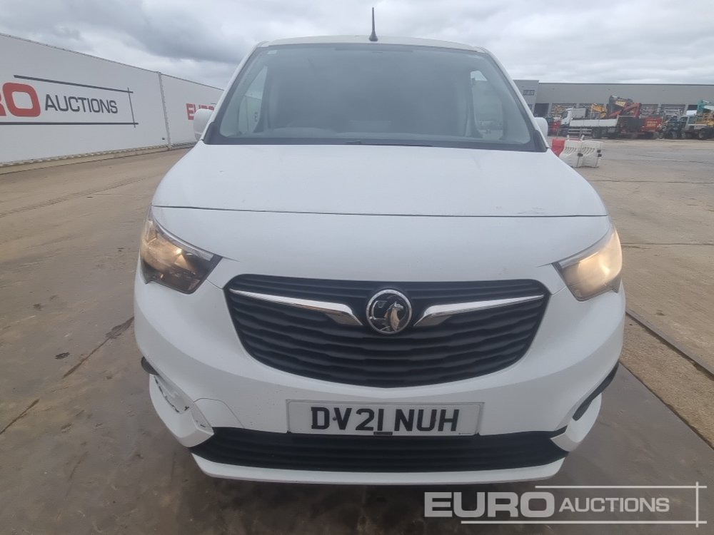 Van 2021 Vauxhall Combo: picture 8