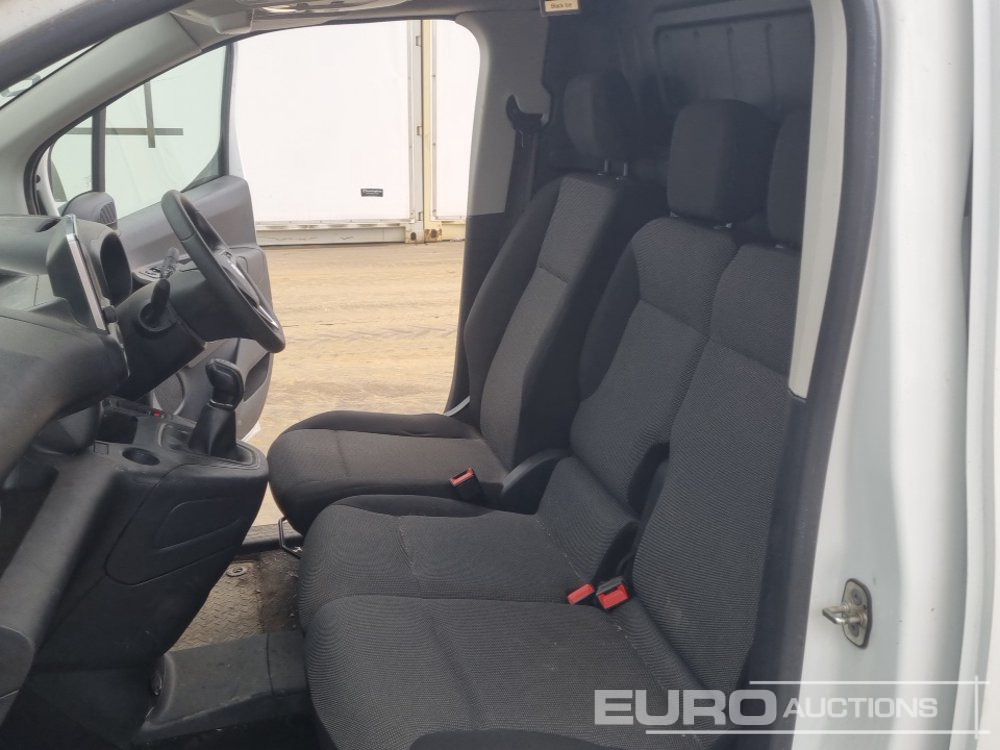 Van 2021 Vauxhall Combo: picture 19