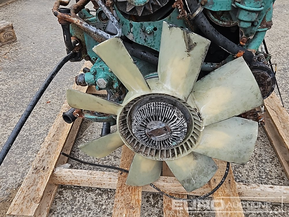 Engine Volvo 6 Cylinder Engine, Gearbox: picture 17
