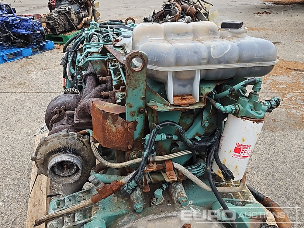Engine Volvo 6 Cylinder Engine, Gearbox: picture 12