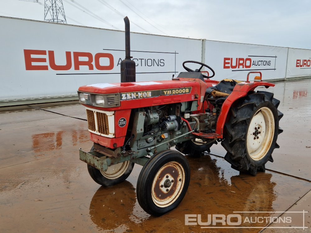 Yanmar YM2000 - Compact tractor: picture 1 Yanmar YM2000 - Compact tractor: picture 1