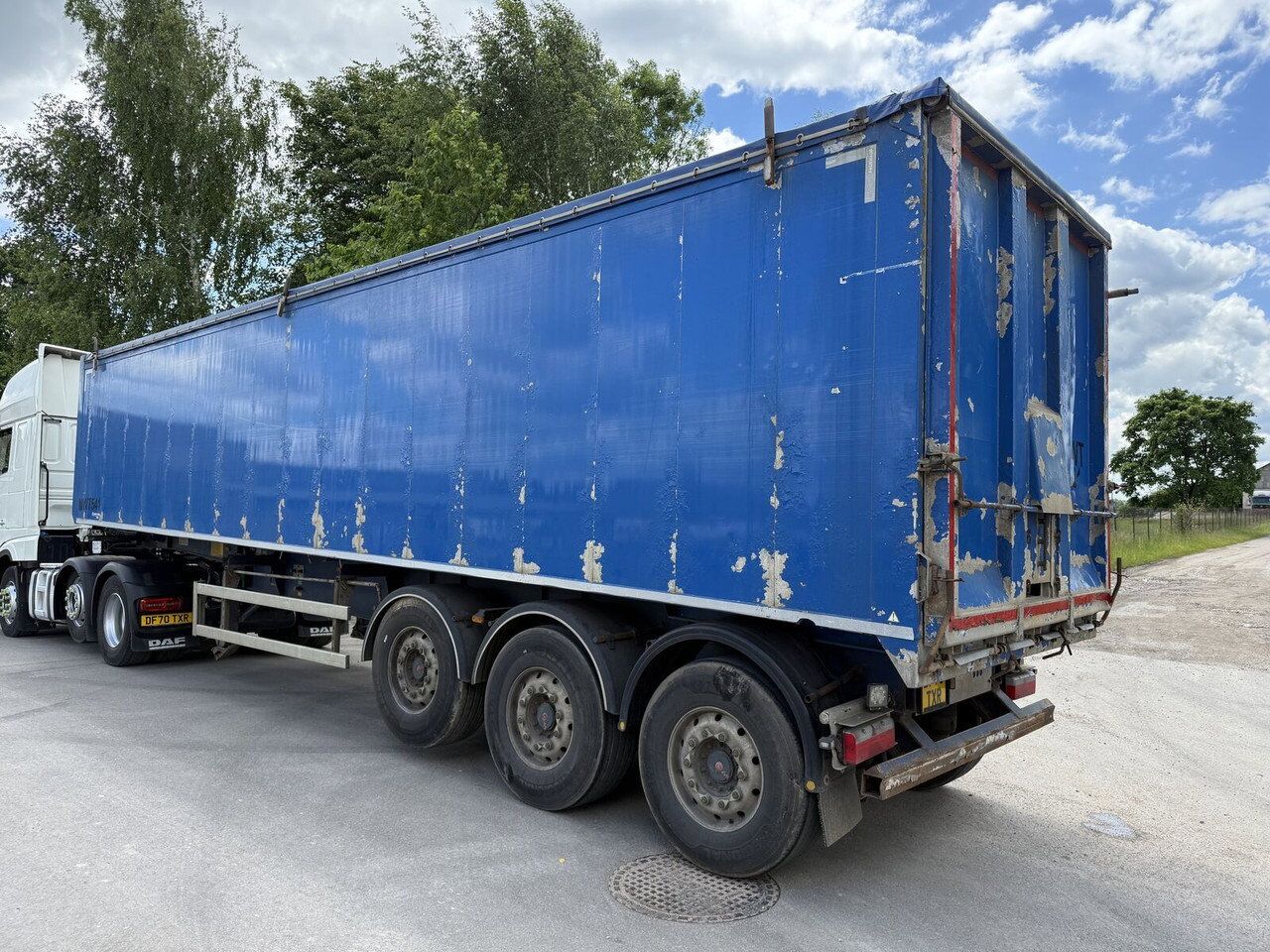Fruehauf - Tipper semi-trailer: picture 2 Fruehauf - Tipper semi-trailer: picture 2